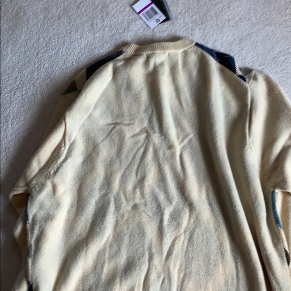 Geoffrey Beene Lambswool Sweater - Picture 2 of 2